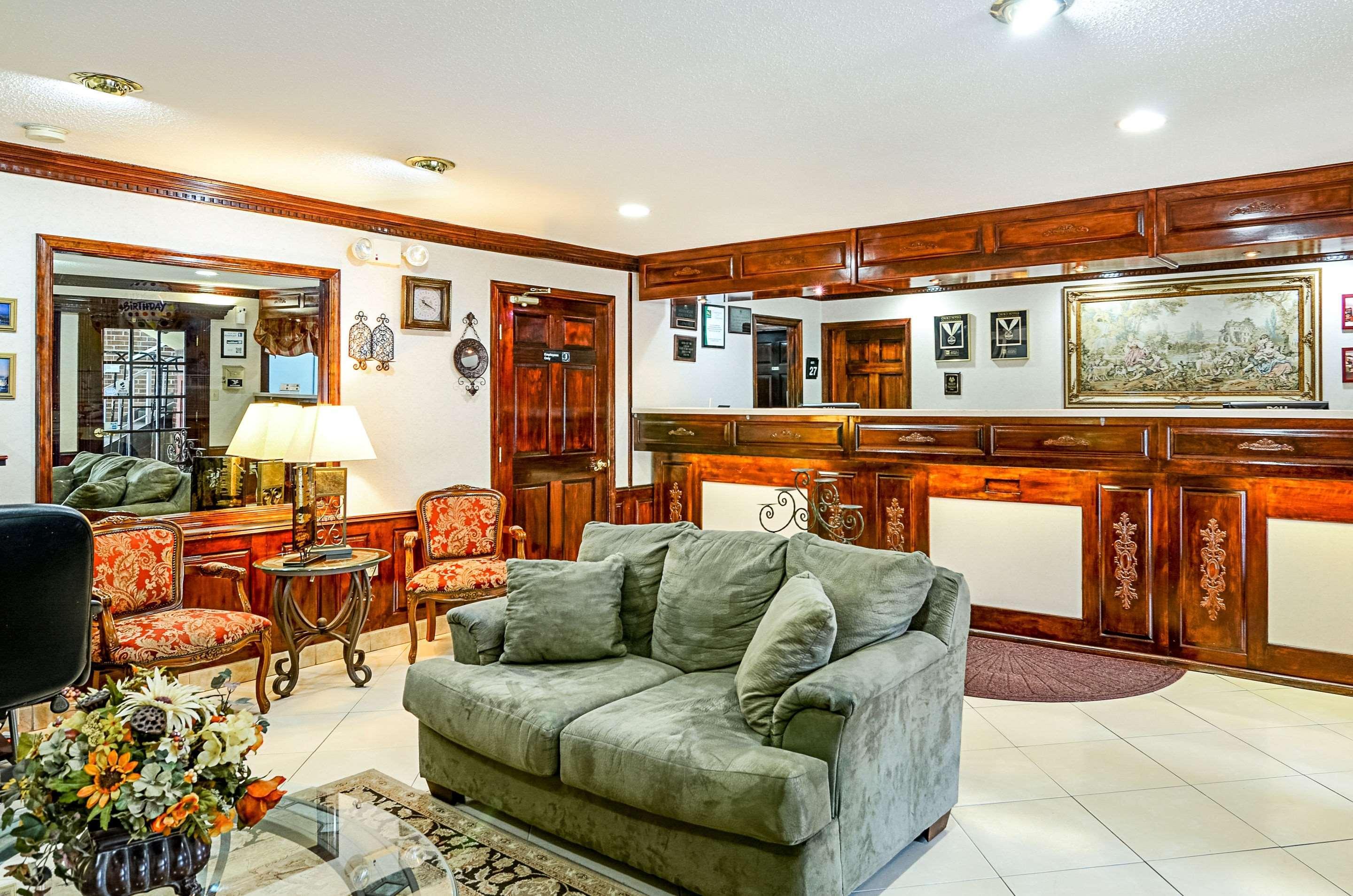 Quality Inn Mount Vernon Александрия Екстериор снимка